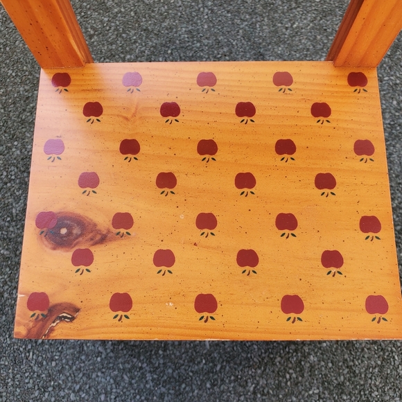 Miniature Chair - Doll Furniture - Picture 5 of 9